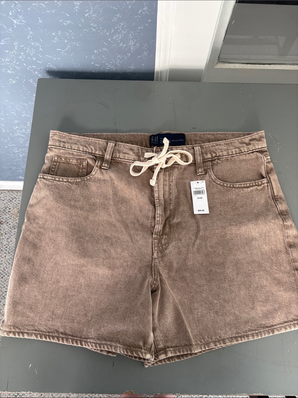 GAP SuperSoft Drawstring Denim Midi Short size 10 / 30